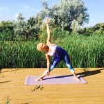 Cum te poate ajuta yoga să faci faţă alergiilor de vară